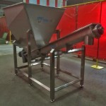 no-feed screw conveyor assemblies
