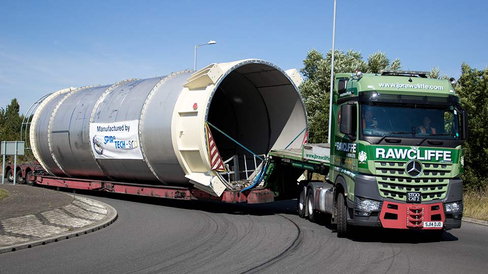 5m diameter silo leaves Sawtry factory - Spirotech-SRD