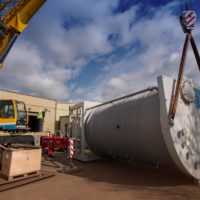 Limpet coil pressure vessel for the petrochemical industry
