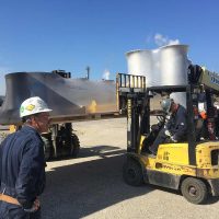 Acid cake screw conveyor for Chicago petrochemical plant