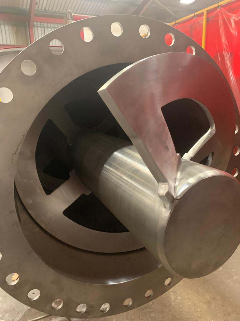 Close up of screw section of pressurised screw conveyor for Indian Oil - Spirotech Group UK
