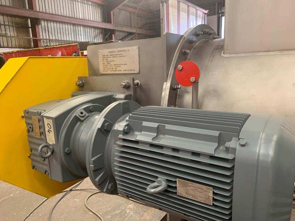 Pressurised screw conveyor for Indian Oil - Spirotech Group UK